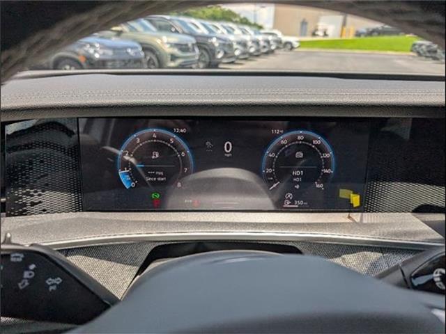 new 2025 Volkswagen Tiguan car