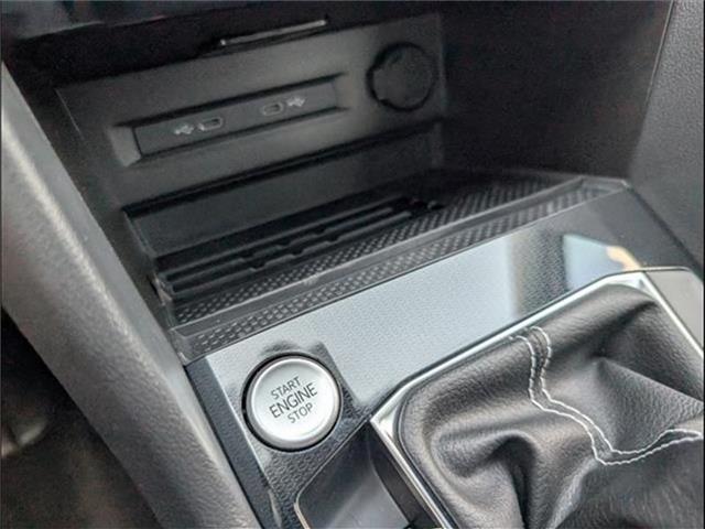 new 2025 Volkswagen Taos car
