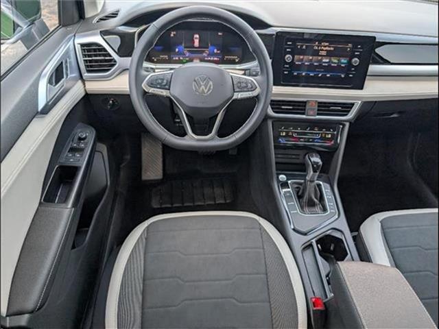 new 2025 Volkswagen Taos car