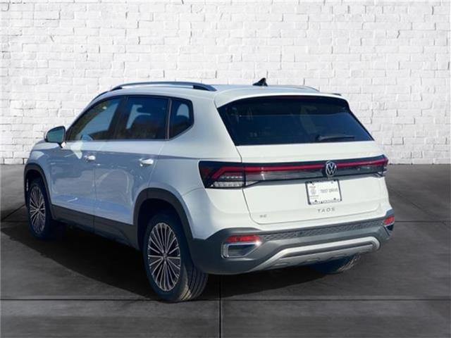 new 2025 Volkswagen Taos car