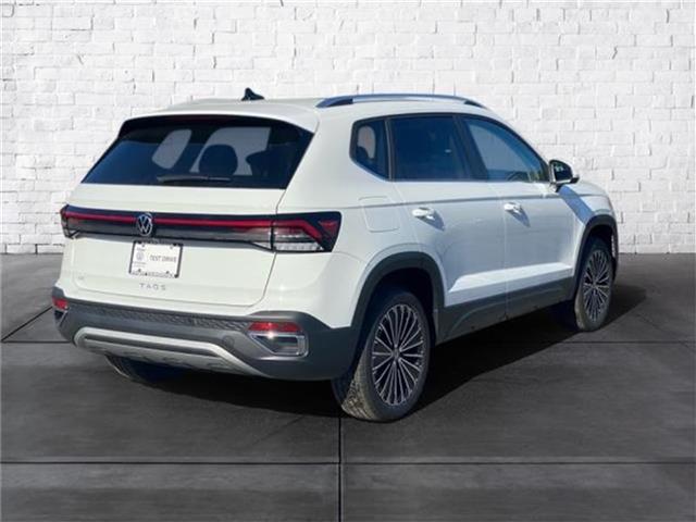 new 2025 Volkswagen Taos car