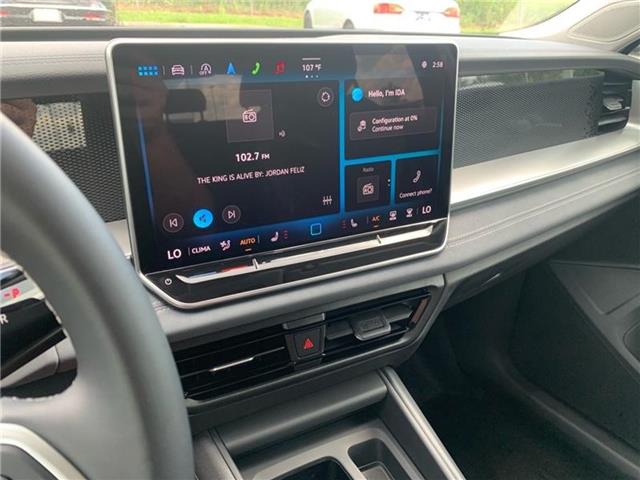 new 2025 Volkswagen Tiguan car