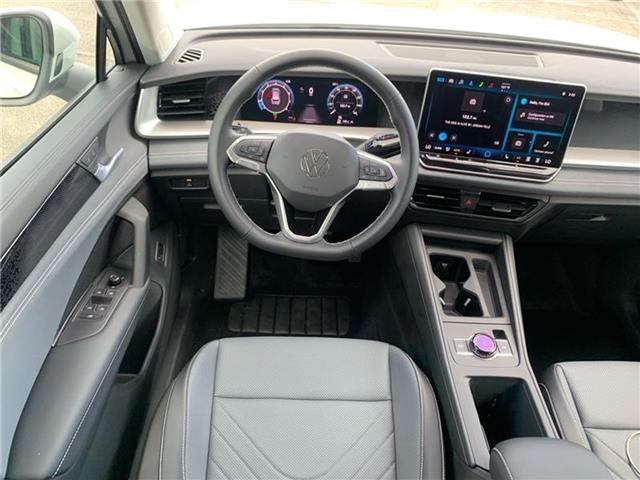 new 2025 Volkswagen Tiguan car