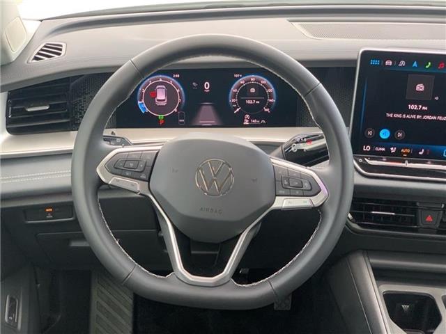 new 2025 Volkswagen Tiguan car