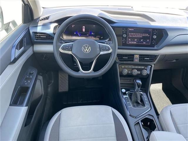 new 2024 Volkswagen Taos car