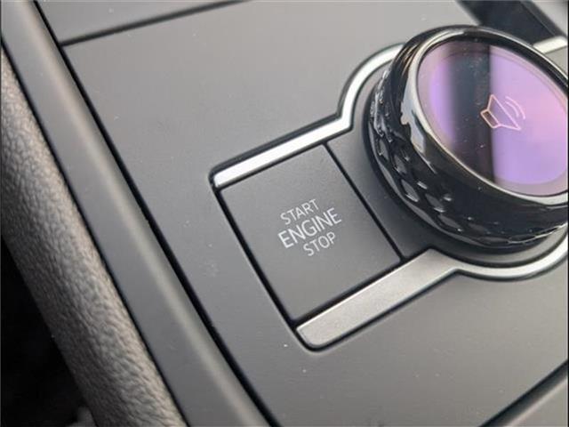 new 2025 Volkswagen Tiguan car