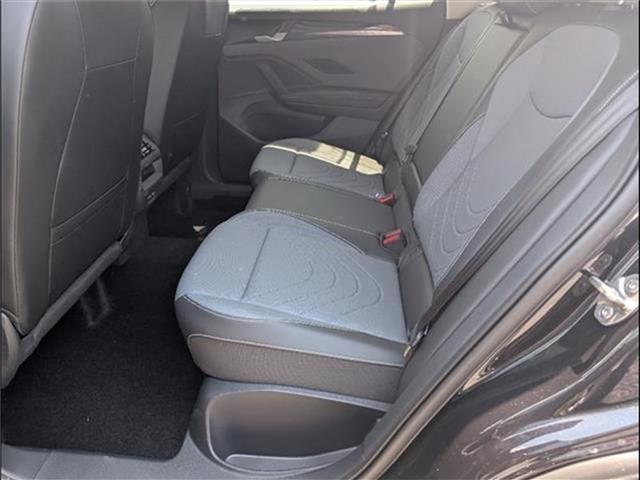 new 2025 Volkswagen Tiguan car