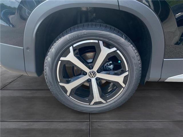 new 2025 Volkswagen Tiguan car