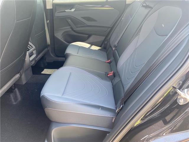 new 2025 Volkswagen Tiguan car