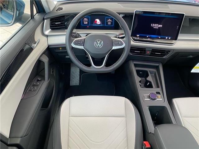 new 2025 Volkswagen Tiguan car