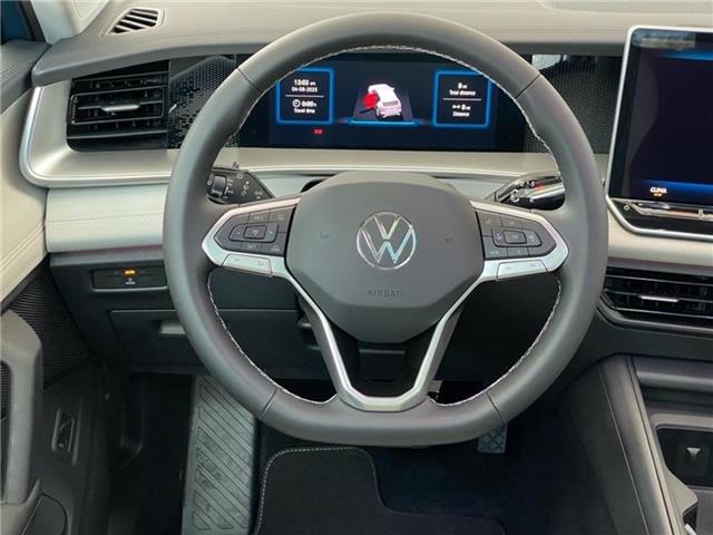 new 2025 Volkswagen Tiguan car