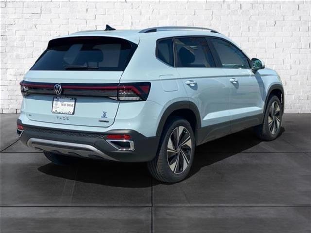 new 2025 Volkswagen Taos car