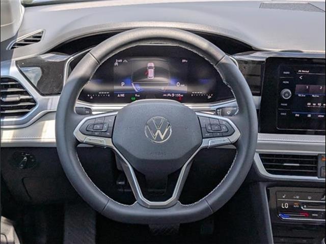 new 2025 Volkswagen Taos car