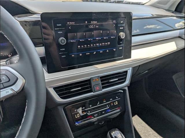 new 2025 Volkswagen Taos car