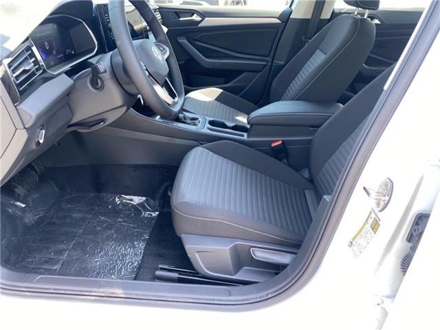 new 2025 Volkswagen Jetta car