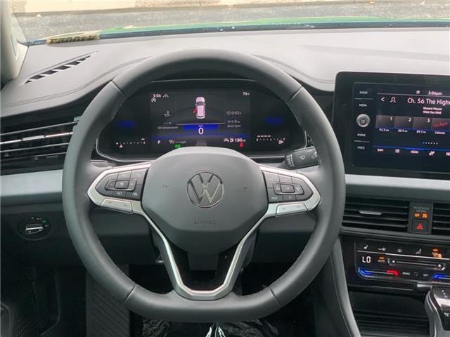 new 2025 Volkswagen Jetta car