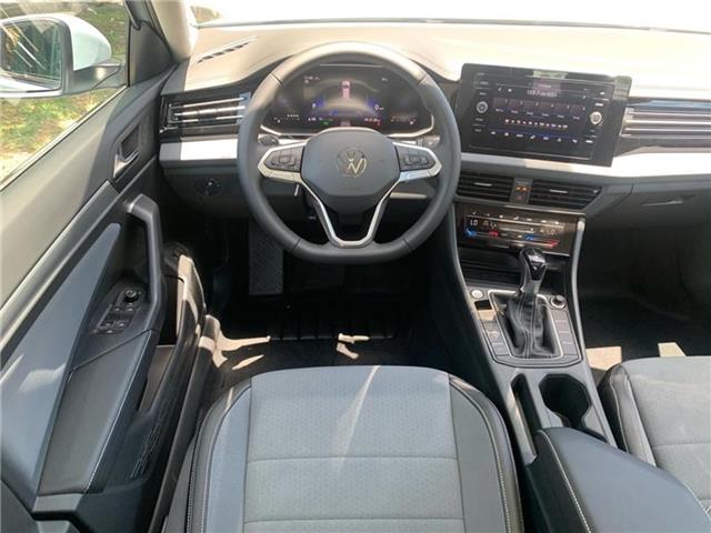 new 2025 Volkswagen Jetta car