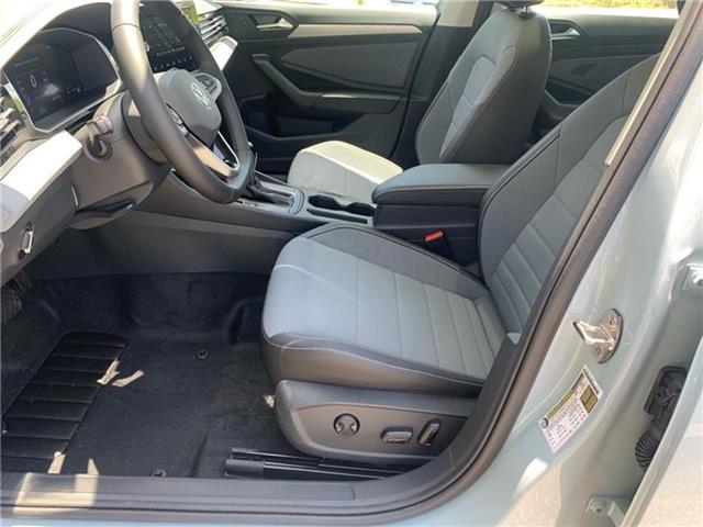 new 2025 Volkswagen Jetta car