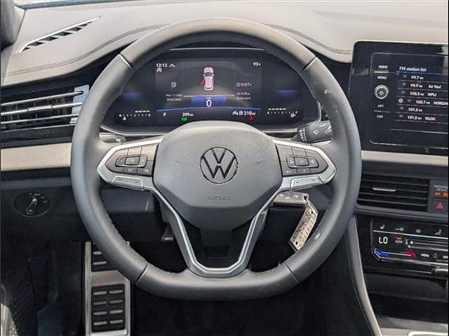 new 2025 Volkswagen Jetta car