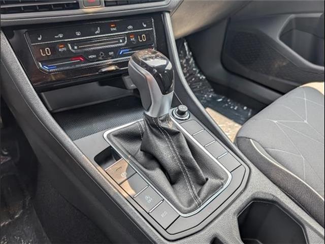 new 2025 Volkswagen Jetta car