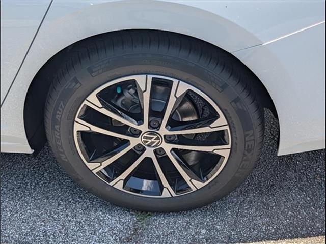new 2025 Volkswagen Jetta car