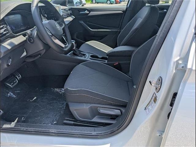 new 2025 Volkswagen Jetta car