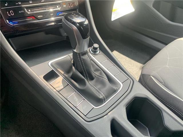 new 2025 Volkswagen Jetta car