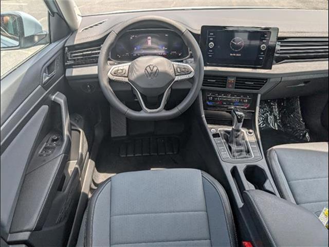 new 2025 Volkswagen Jetta car