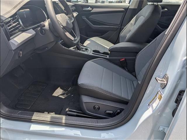 new 2025 Volkswagen Jetta car