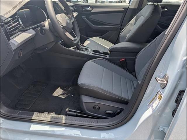 new 2025 Volkswagen Jetta car