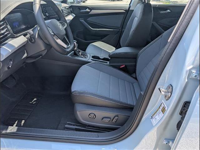 new 2025 Volkswagen Jetta car