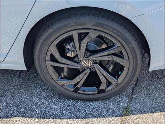 new 2025 Volkswagen Jetta car