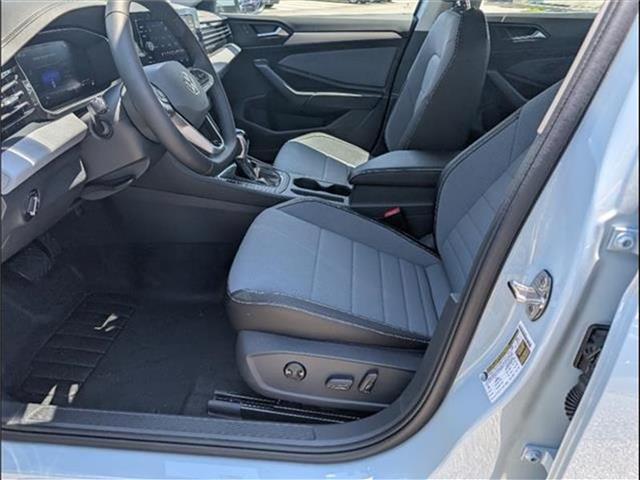 new 2025 Volkswagen Jetta car