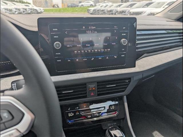 new 2025 Volkswagen Jetta car