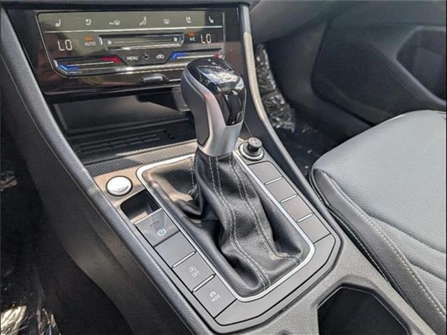 new 2025 Volkswagen Jetta car