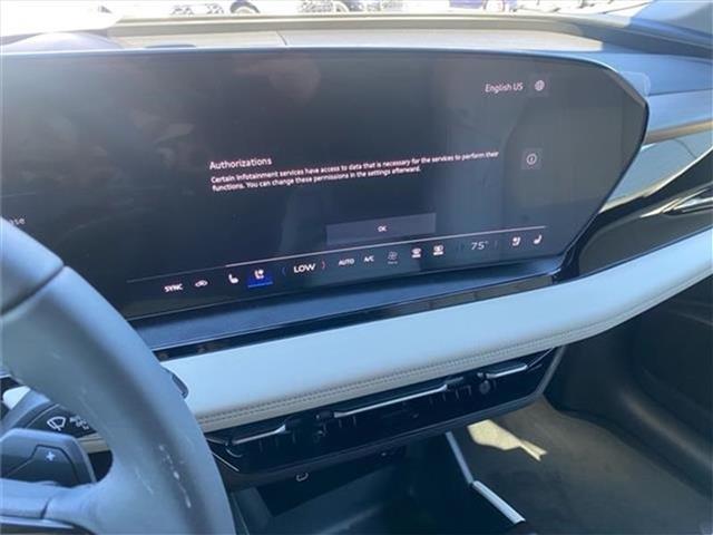 new 2025 Audi Q6 e-tron car