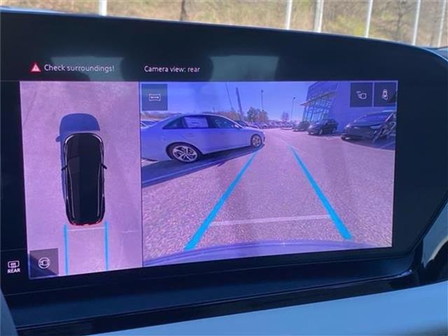 new 2025 Audi Q6 e-tron car