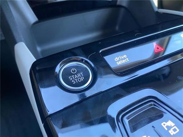 new 2025 Audi Q6 e-tron car