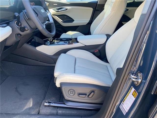 new 2025 Audi Q6 e-tron car