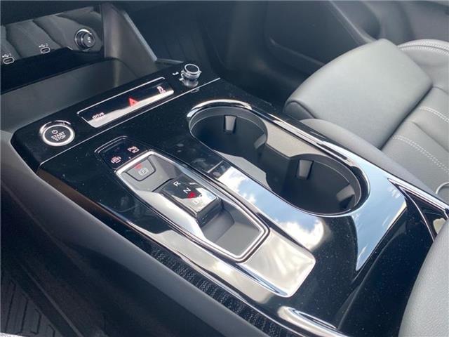 new 2025 Audi Q6 e-tron car
