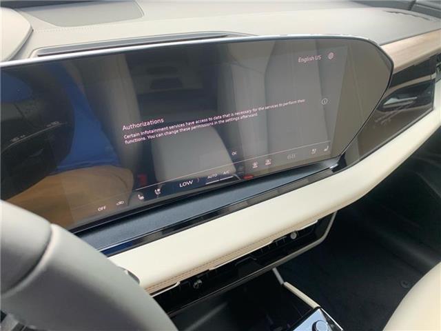 new 2025 Audi Q6 e-tron car
