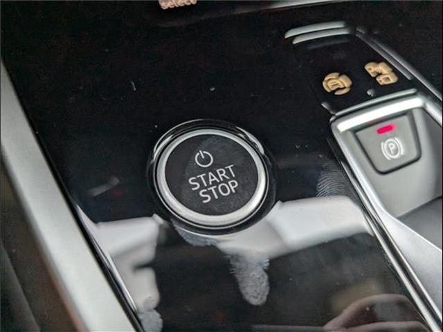 new 2025 Audi Q4 e-tron car
