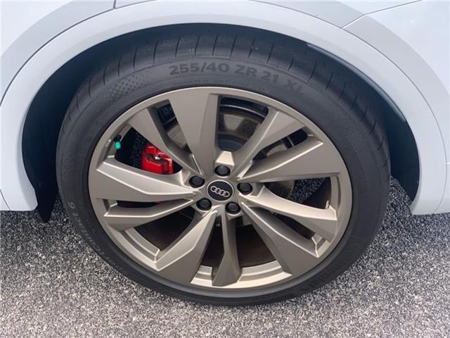 new 2025 Audi SQ5 car