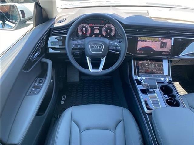 new 2025 Audi Q8 car