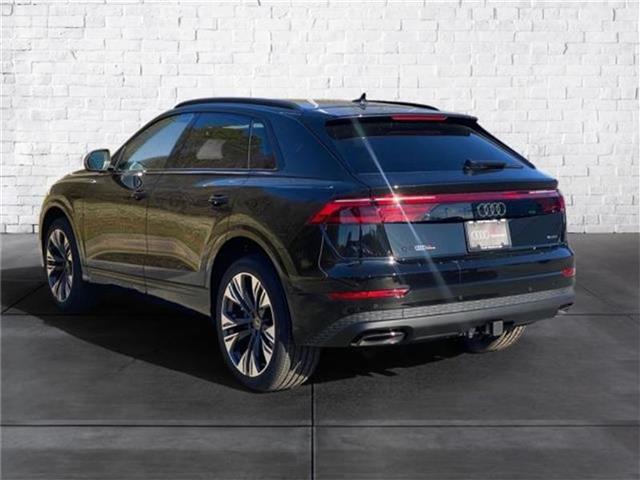 new 2025 Audi Q8 car