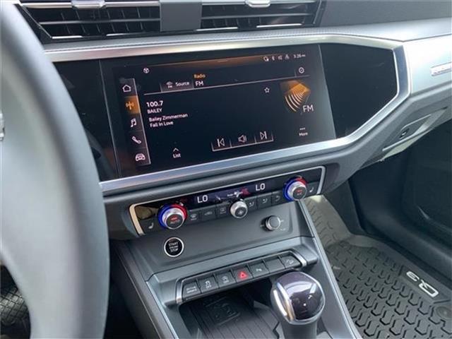 new 2025 Audi Q3 car