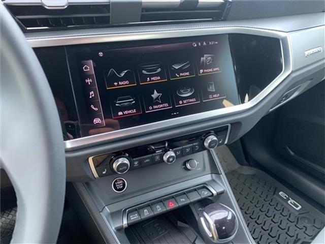 new 2025 Audi Q3 car
