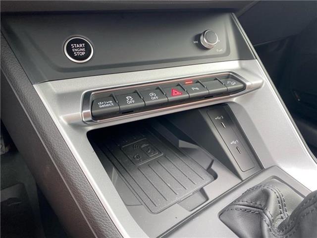 new 2025 Audi Q3 car