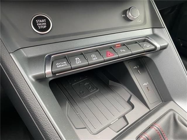 new 2025 Audi Q3 car