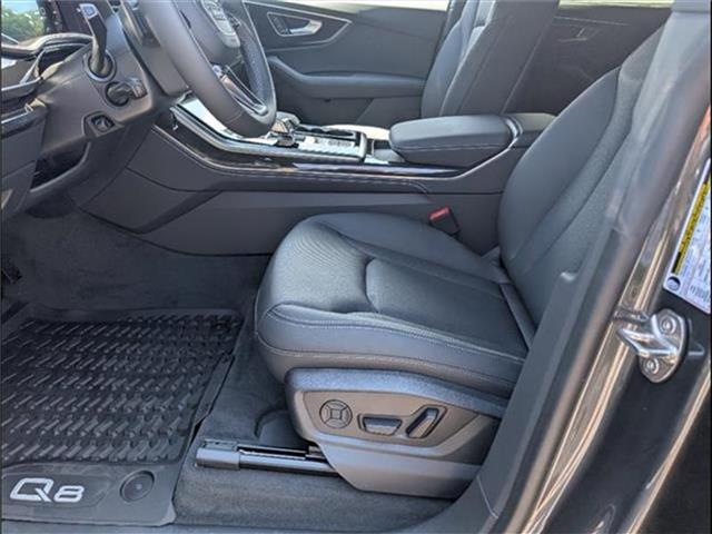 new 2025 Audi Q8 car